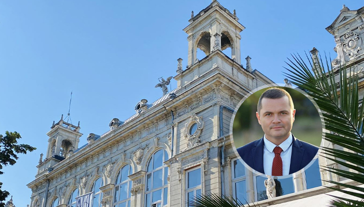 Кметът на Русе поздрави всички театрални дейци в града по