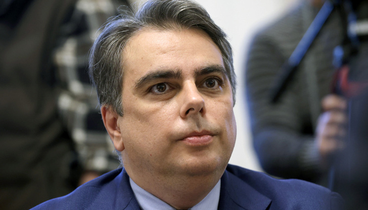 Асен Василев прогнозира края на кабинета: Ще си отиде като