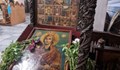 Живоприемен източник: Православната църква почита Света Богородица в Светли петък