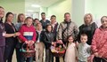 Деца от Мартен зарадваха медици в Русе с великденски яйца
