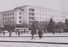 От Балкантурист до днес – историята на знаковата сграда в