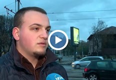 Тодор Костадинов е с разбита уста и порязвания от счупеното