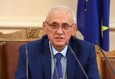 Здравният министър обвини Общината че политизира въпрос свързан с общественото