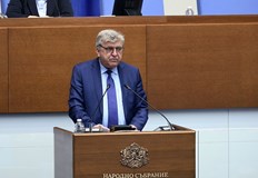 Въведени са ограничения за използване на водите от началото на