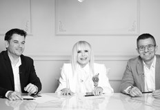 Яна Титова ще режисира биографичния филм а премиерата е планирана