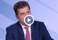 Съпредседателят на Продължаваме промяната отрече да има нещо общо с