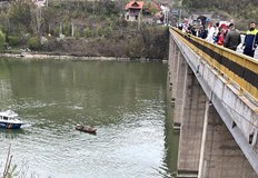 Спасителните служби активираха Червен план за намеса водолази и подводен