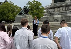 Ученици от ПГТ Иван П Павлов проведоха туристическа обиколка с