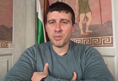 Правителството устоя на първия вот на недоверие следващата седмица се