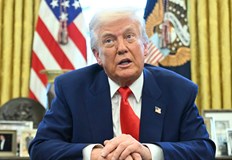 Американският президент обвини украинския си колега Путин и Байдън за