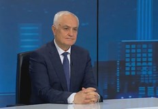 България инвестира в бойна техника и инфраструктураБългария очаква да посрещне