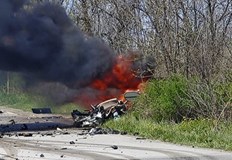 В тежкотоварен автомобил е открито обгорено тялоТежка катастрофа между камион