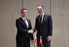 Станков и Байрактар се договориха до 2 май да бъдат