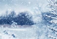 Снегът на острова е рядко явление а по това време