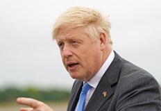 Според Джонсън западът трябва да предложи по добри и дългосрочни гаранции