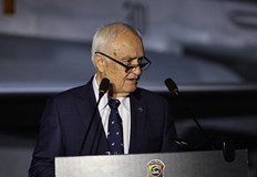 Първият български F 16 вече е официално представен в Граф ИгнатиевоДнес