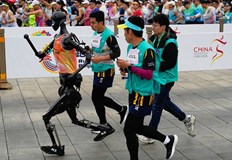 Специални правила за механичните бегачиЗа първи път в историята хуманоидни