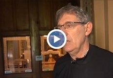 Отец Валтер Папа Франциск не се страхуваше да покаже уязвимостта