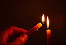 На Светли понеделник отдаваме почит на светите апостолиСветлата седмица след