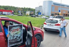 Автошествие блокира Дунав мост с искания за по чист въздух и