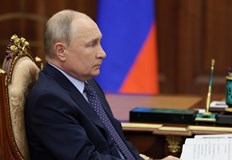 Кремъл очаква отговор от Украйна за тридневното примирие в началото