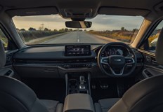 Обмислят временни регистрации и задължителни модификацииСобствениците на автомобили с десен