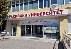 Приемната кампания продължава и утре с изпит по химияНад 600