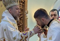 Епископ Макарий ръкоположи дякон Димитър в храма Всех святих В неделя