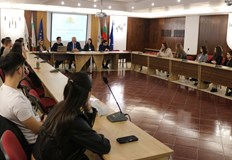 Драгомир Драганов Вратите на администрацията са винаги отворени за младите