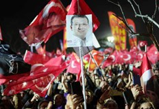 Тежки присъди грозят протестиращите срещу ареста на ИмамоглуГлавната прокуратура на