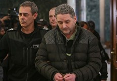 Обвиняемият Румен Тонев е застрелял психолога във входа на блока