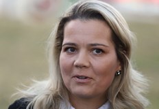 Калин Стоянов призовава бившата зам министърка да проговори за скандала в