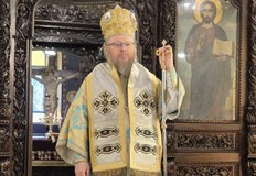 Русенският митрополит призовава към осъзнаване и духовна промянаРусенският митрополит Наум