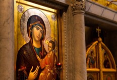 Православната църква почита паметта на мъчениците Агатопод и Теодул на