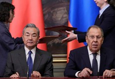 Руският и китайският външен министър подчертаха необходимостта от премахване на