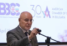 Според Радев България е напълно готова за евротоБългария изпълнява всички