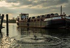 Над 82 000 литра петрол са се разлели при авария