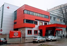 Досегашният директор д р Камен Кожухаров ръководи центъра от 2010 годинаОбщина