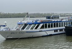 Фолклорна програма и традиционни ястия посрещнаха гостите от САЩТуристическият сезон