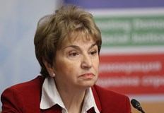 Бившият вицепремиер и дипломат коментира че над 50 от българите