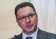 Крайно време е да прекратим войната на пътя която убива