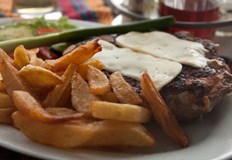 Испански изследователи доказаха връзката между наднорменото тегло и метастазите Учени