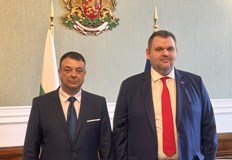 Александър Сабанов търси решения за безработицата и занемарената инфраструктура в