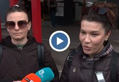 Емоционално изпращане на оцелелите от Кочани от Пирогов Първата група пострадали