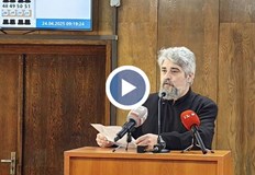 Общинските съветници в Русе отдадоха почит към жертвите на арменския