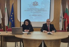 Гласят затвор за нелегалните превозвачи след спиране на бусовете им