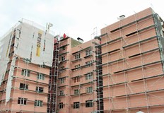 231 жилищни сгради в 38 общини получават средства за енергийна