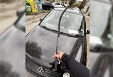 Вандалски атаки срещу автомобили в центъра на РусеВ центъра на