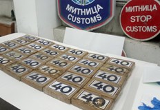 Наркотикът е открит в специален тайник на товарен автомобил с