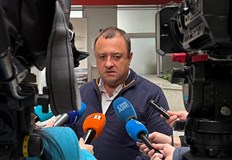 Ако тръгнем и да ги уволняваме няма да има кой